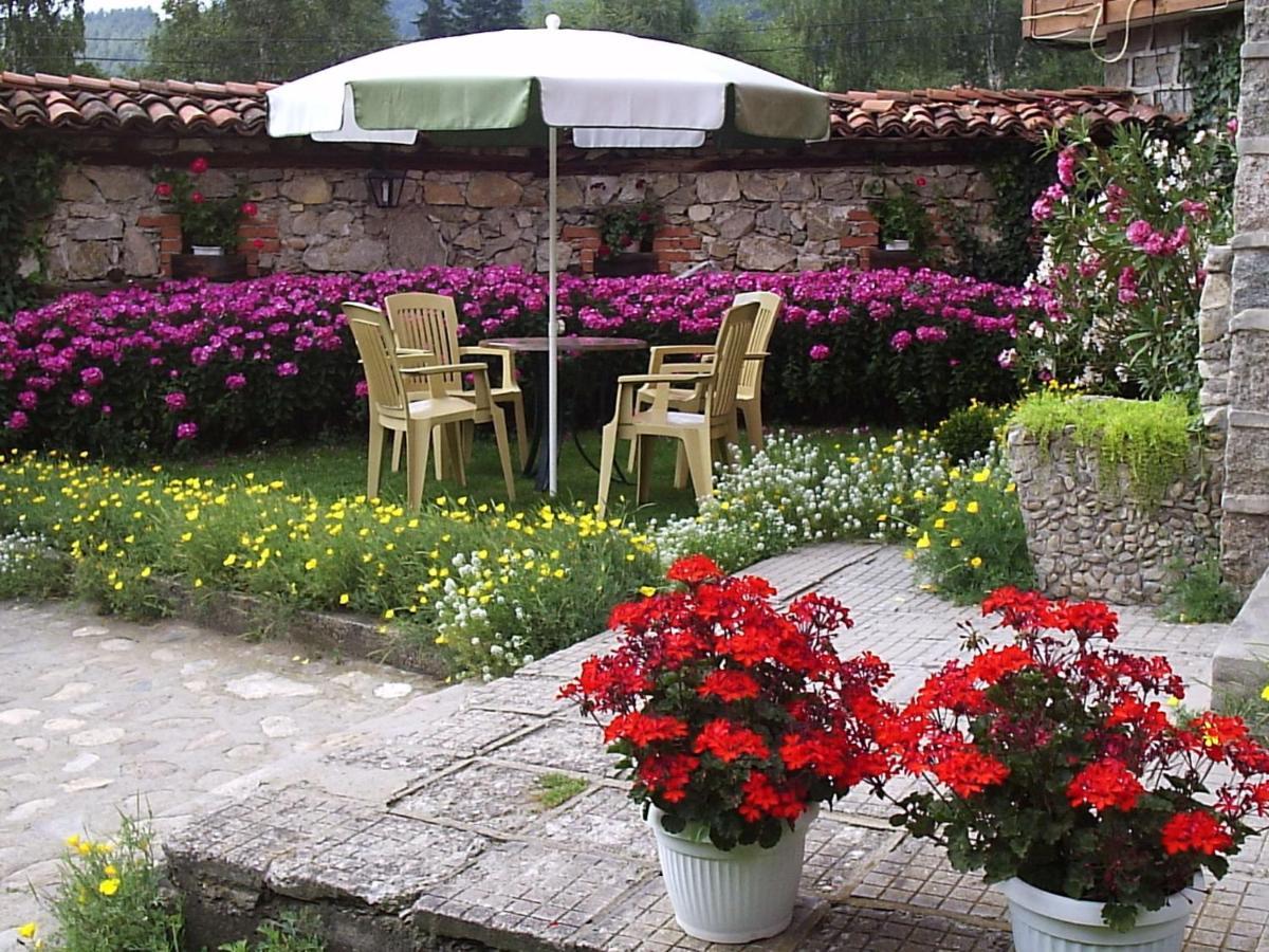 Guest House Astra Копривштица Экстерьер фото